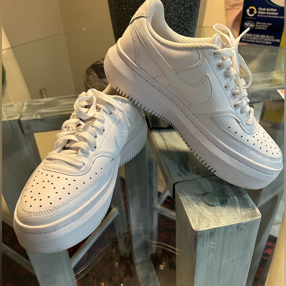 Last chance❌Nike court vision Alta womens 7.5